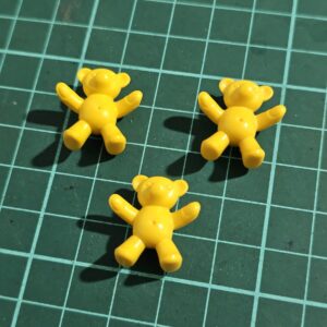 Oso playmobil amarillo c/u